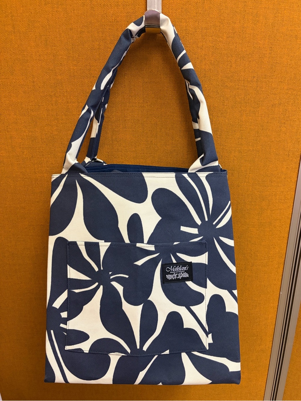 Mailelani’s Hawaiian print manapua bag